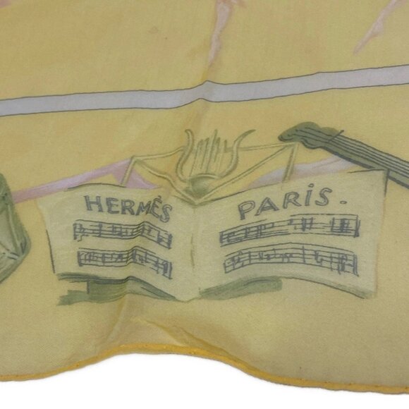 Auth HERMES Carre 90 - Yellow Khaki Multi Scarf - Picture 5 of 7